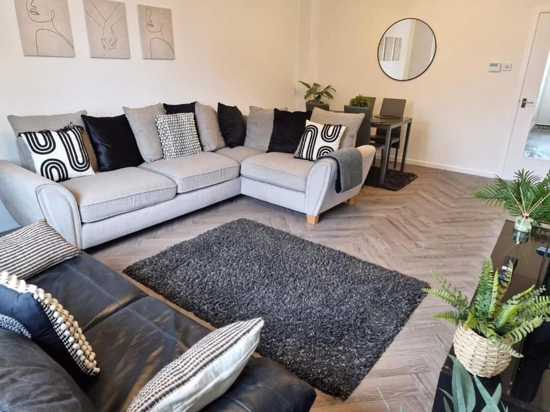 Apartamento Cosy At The Castle Carrickfergus Exterior foto